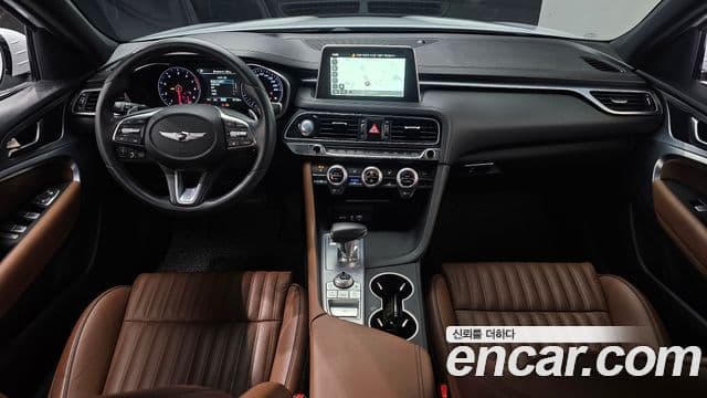 Genesis G70 Elite, 2019 4