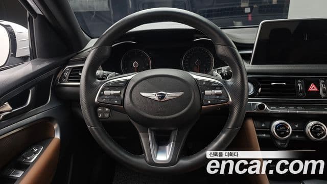 Genesis G70 Elite, 2019 8