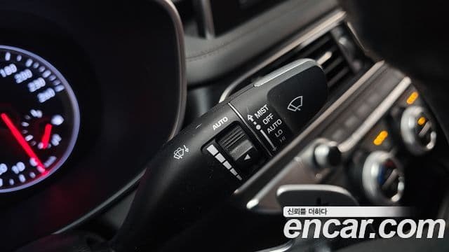 Genesis G70 Elite, 2019 15