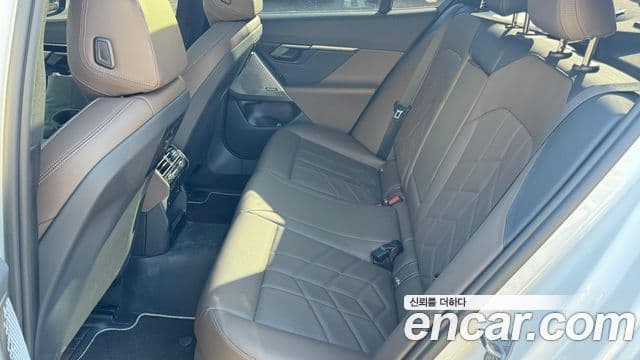 BMW 5시리즈 (G60) 523d xDrive M Sport, 2024 3