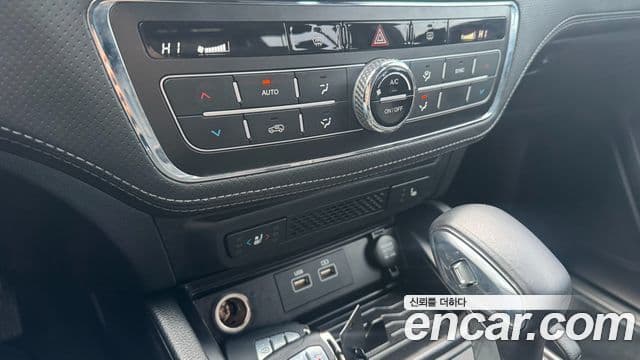 KG모빌리티(SsangYong) The / новый New Rexton Sport Prestige, 2023 12