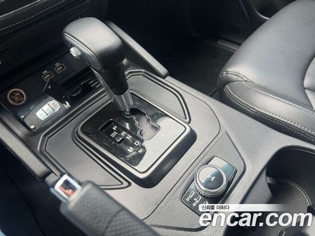 KG모빌리티(SsangYong) The / новый New Rexton Sport Prestige, 2023 13