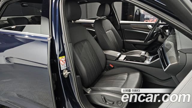 Audi A6 (C8) Premium, 2023 10