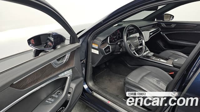 Audi A6 (C8) Premium, 2023 11