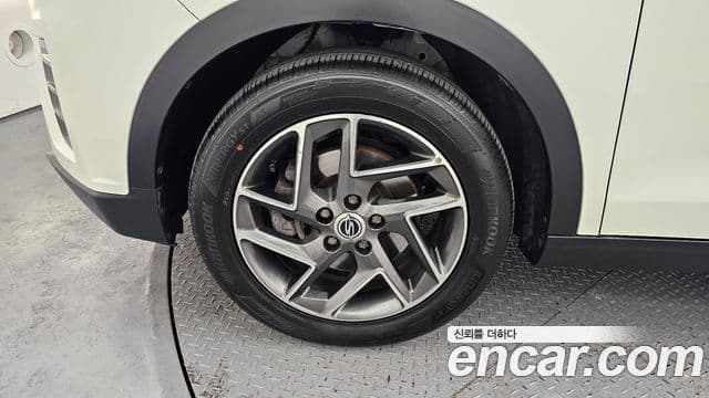 KG모빌리티(SsangYong) Berry New Tivoli V3, 2022 все фото