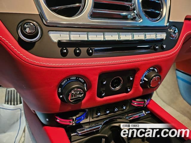 Rolls-Royce 던, 2019 13