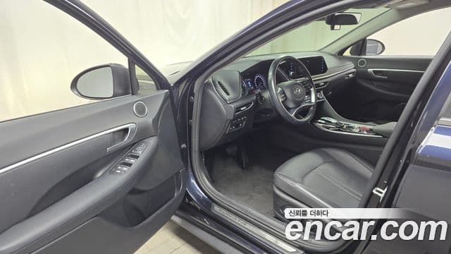 Hyundai Sonata гибрид (DN8) Premium, 2021 10