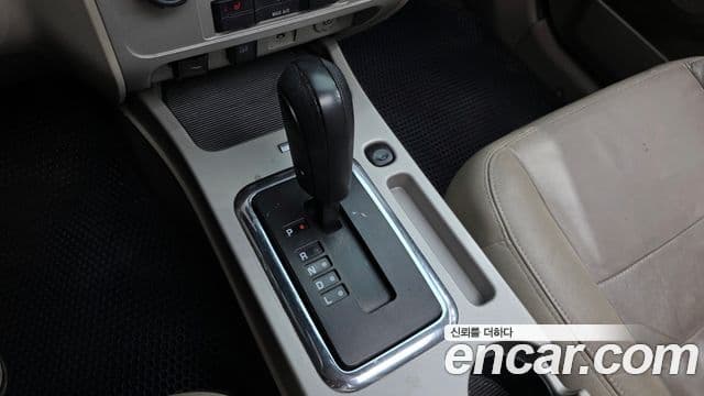 Ford Escape 2세대, 2012 9