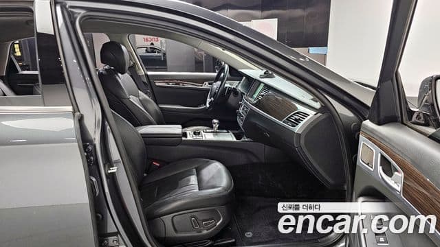 Genesis G80 Premium Luxury, 2018 15