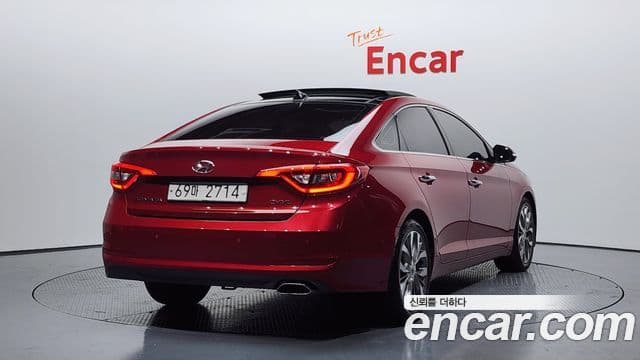 Hyundai LF Sonata Premium, 2015 2