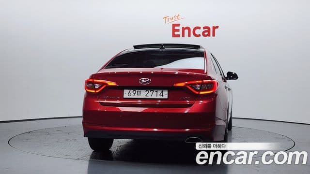 Hyundai LF Sonata Premium, 2015 4