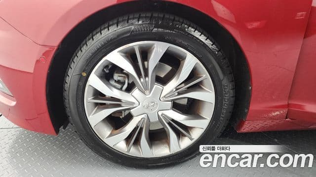 Hyundai LF Sonata Premium, 2015 все фото