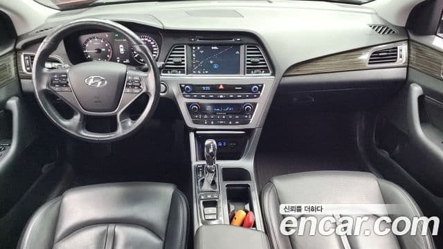 Hyundai LF Sonata Premium, 2015 7