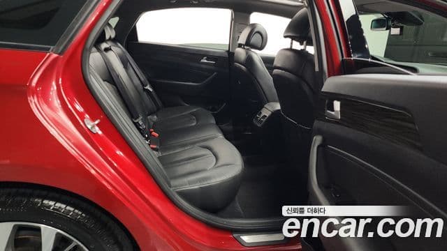 Hyundai LF Sonata Premium, 2015 12