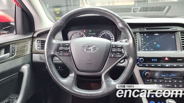 Hyundai LF Sonata Premium, 2015 13