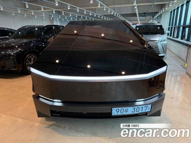 Tesla 사이버트럭, 2025 6