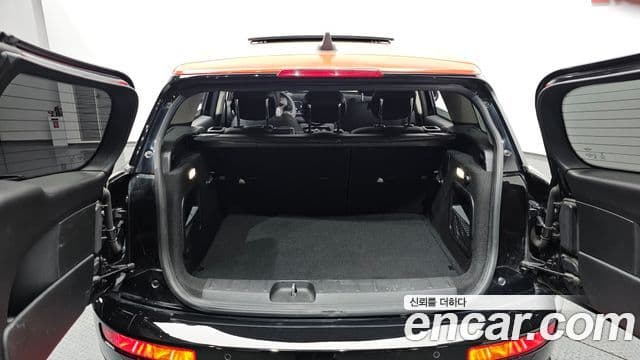 Mini Cooper 클럽맨 2세대, 2021 20