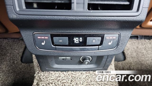 Audi Q5 (FY) Premium, 2022 18