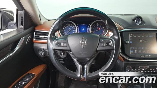 Maserati 기블리 3세대, 2014 13