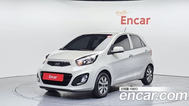 Kia All New Morning Deluxe Trendy, 2015 1