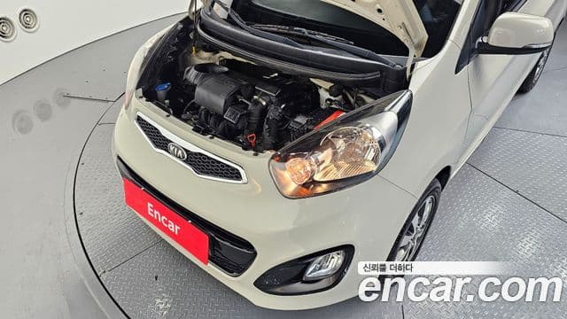 Kia All New Morning Deluxe Trendy, 2015 6