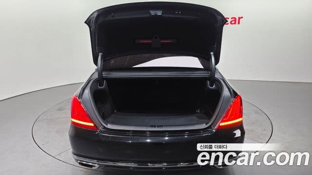 Genesis EQ900 Premium Luxury, 2018 20