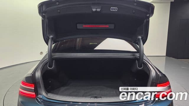 Genesis G80 (RG3) бензин 2.5 турбо 2WD, 2022 20