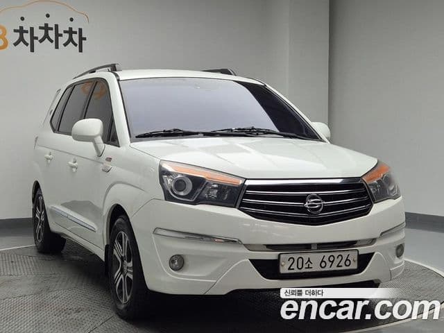 KG모빌리티(SsangYong) Korando 투리스모 4WD GT 9인승, 2015 4