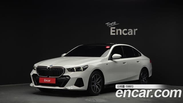 BMW 5시리즈 (G60) 520i M Sport, 2025 1