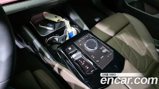 BMW 5시리즈 (G60) 520i M Sport, 2025 9