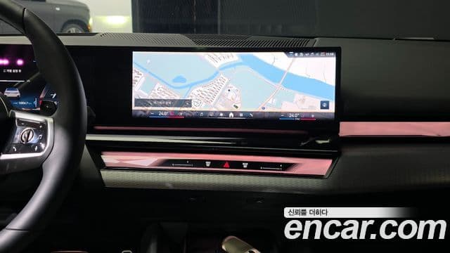 BMW 5시리즈 (G60) 520i M Sport, 2025 19