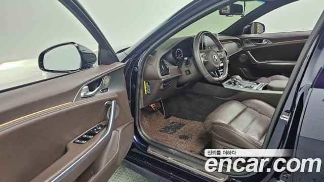 Kia 스팅어 GT, 2018 10