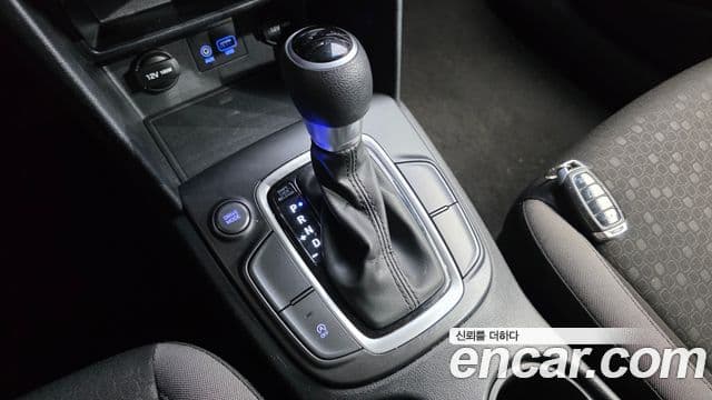 Hyundai Kona Smart, 2018 9