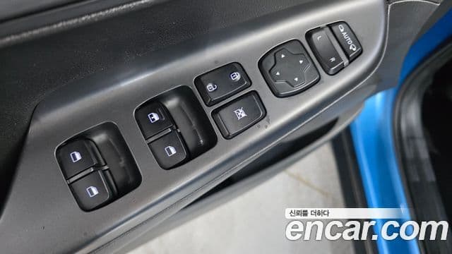 Hyundai Kona Smart, 2018 12