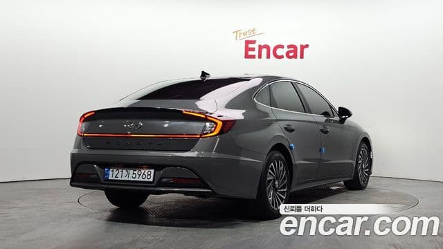 Hyundai Sonata гибрид (DN8) Premium Plus, 2022 2