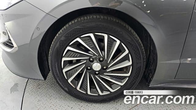 Hyundai Sonata гибрид (DN8) Premium Plus, 2022 все фото