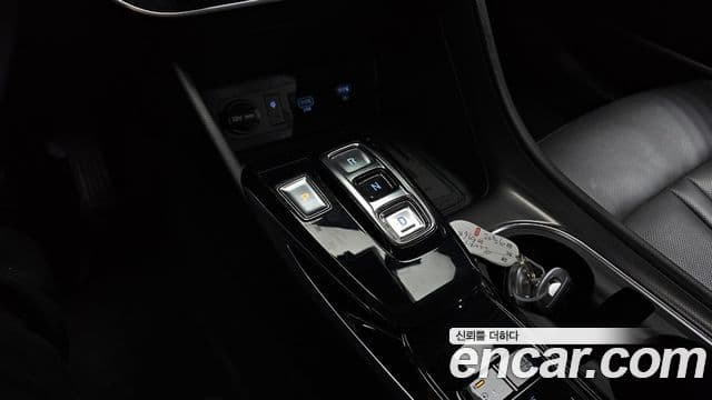 Hyundai Sonata гибрид (DN8) Premium Plus, 2022 9