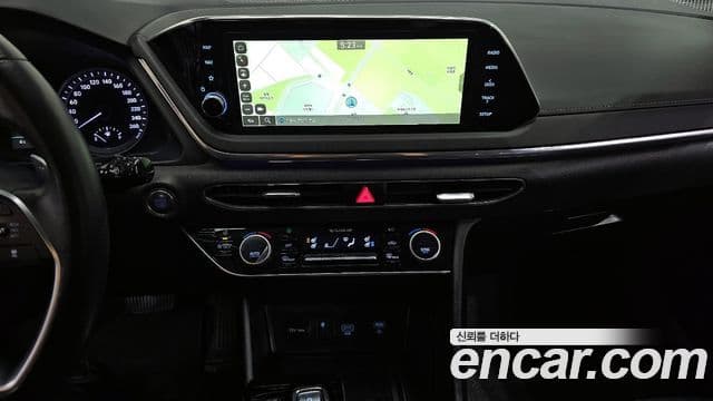 Hyundai Sonata гибрид (DN8) Premium Plus, 2022 14