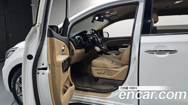 Kia The / новый New Carnival Prestige, 2019 10