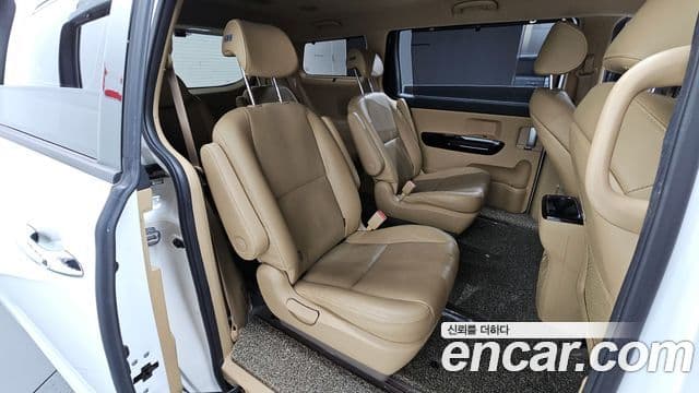 Kia The / новый New Carnival Prestige, 2019 12