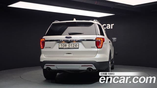 Ford Explorer 5세대, 2017 4