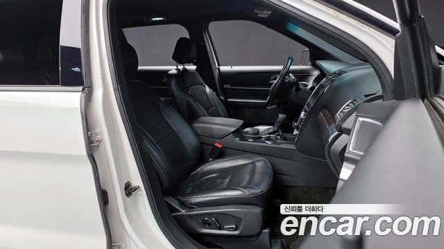 Ford Explorer 5세대, 2017 10