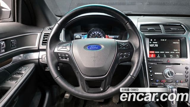 Ford Explorer 5세대, 2017 13