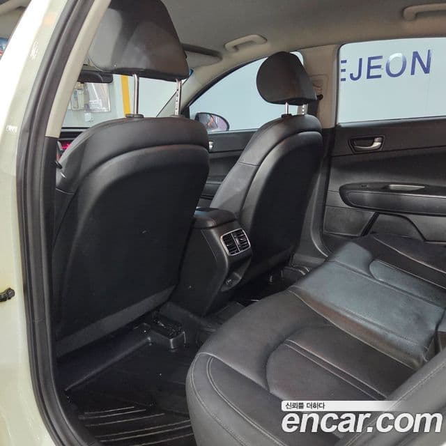 Kia K5 2세대 MX Deluxe, 2018 16