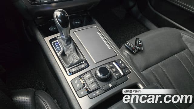 Hyundai Genesis DH Exclusive, 2016 9
