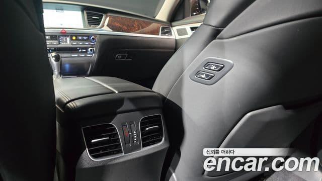 Hyundai Genesis DH Exclusive, 2016 17