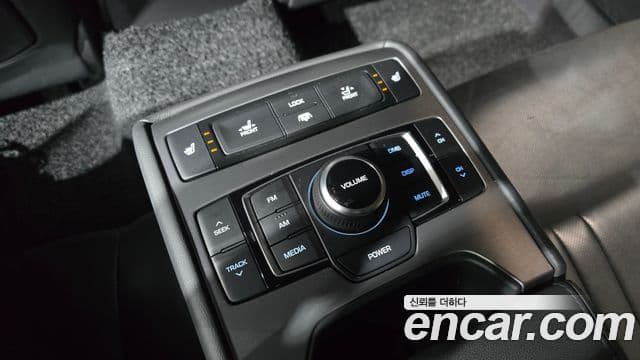 Hyundai Genesis DH Exclusive, 2016 18