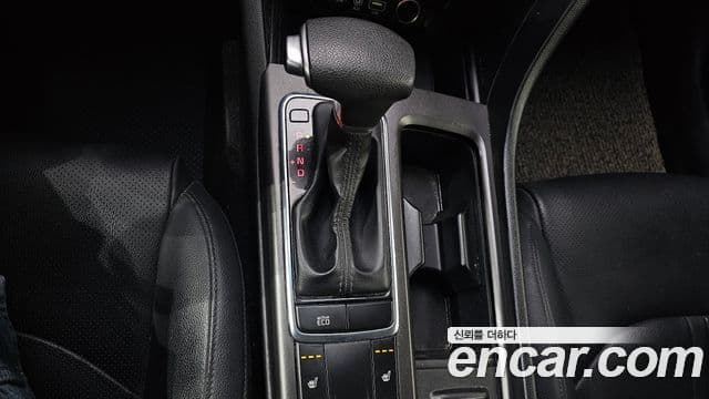 Kia K5 2세대 Deluxe, 2016 9