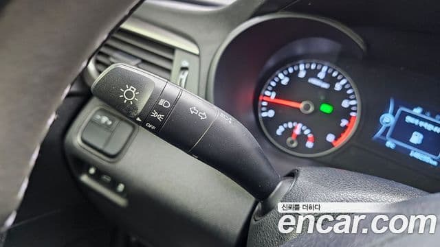 Kia K5 2세대 Deluxe, 2016 18