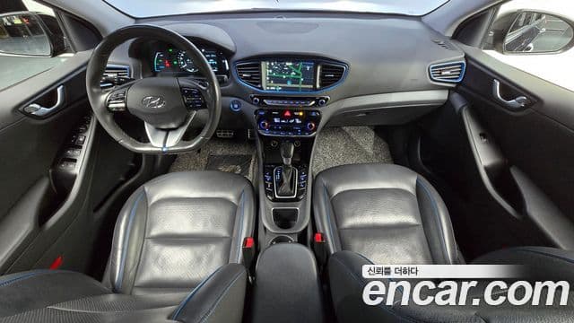 Hyundai Ioniq гибрид, 2018 7